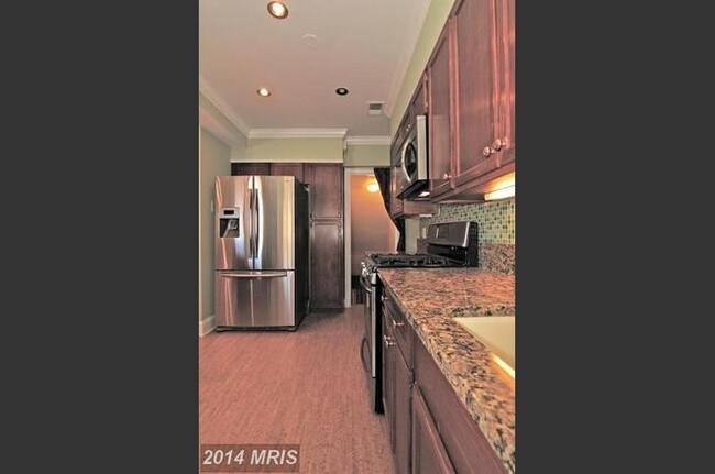 Foto del edificio - 934 Perry Pl NE