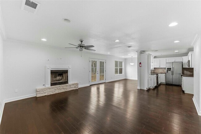 Foto del edificio - 1909 Crooked Ln