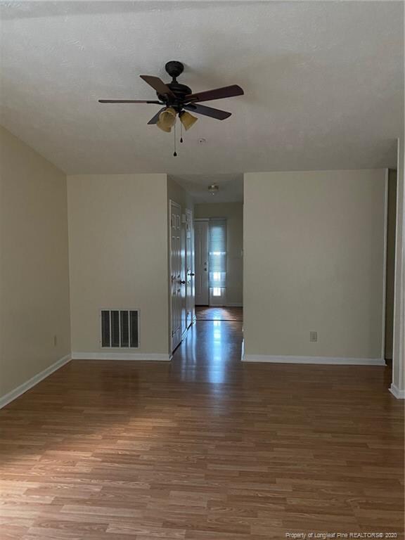 Building Photo - 342 Waterdown Dr