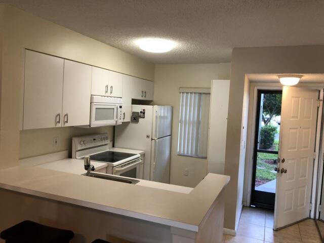 Foto del edificio - 2236 N Cypress Bend Dr