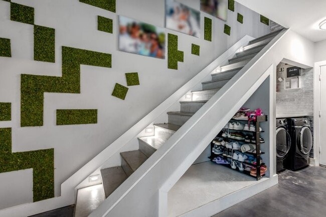 Foto del edificio - 636 Fern St