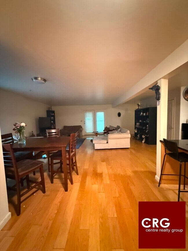 Building Photo - 36B Raymond St. Unit 1B