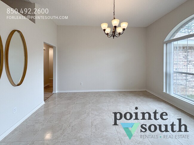 Building Photo - 9639 Westgate Cir