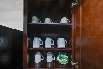 Building Photo - 2311 Chelsea Knoll Ln