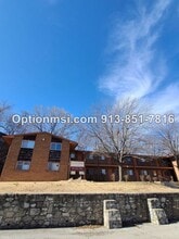 Building Photo - 726 S 55th St