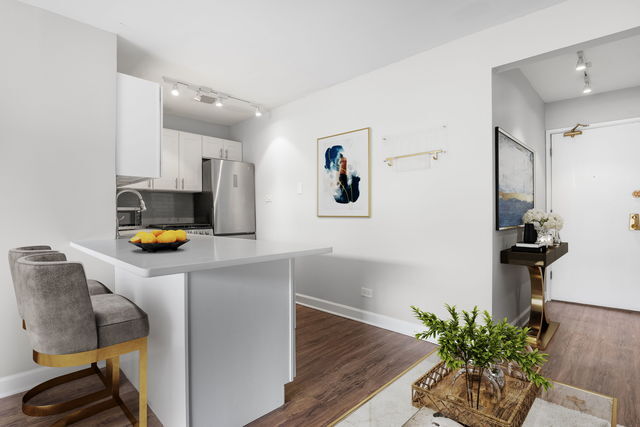 Foto del edificio - 611 W Patterson Ave