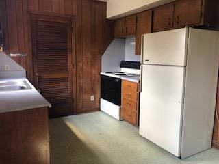 Building Photo - 200 Mountain View Dr Apt F