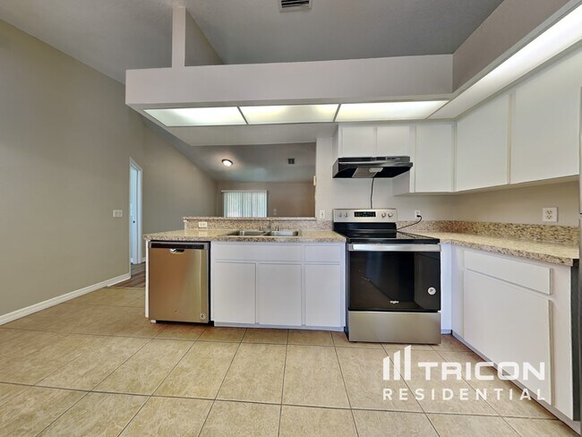 Building Photo - 7352 Bolten Ln
