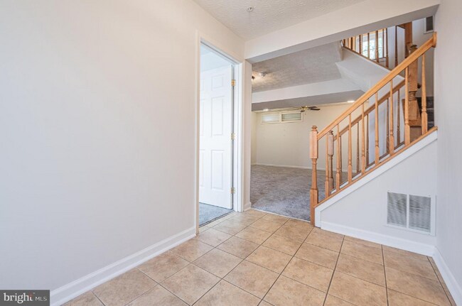 Foto del edificio - 5109 Spring Willow Ct