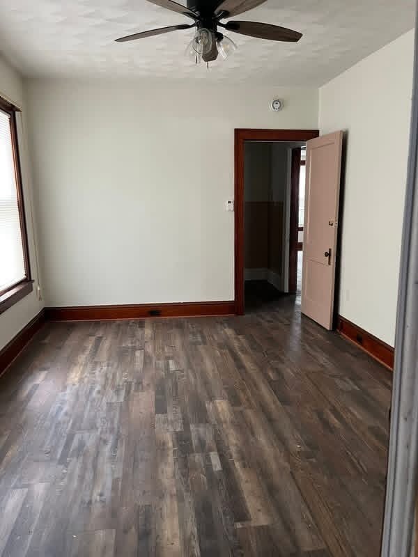 Foto del edificio - 508 Taylor Ave