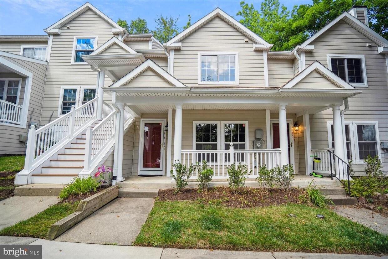 Primary Photo - 4870 Dorsey Hall Dr