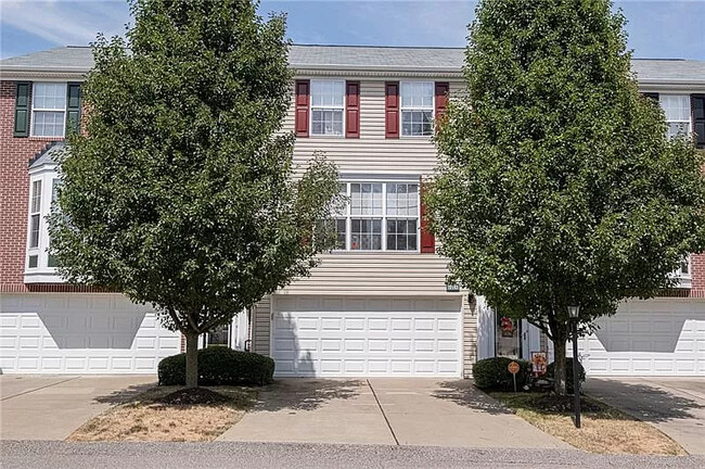 Building Photo - 10583 Timber Edge Dr