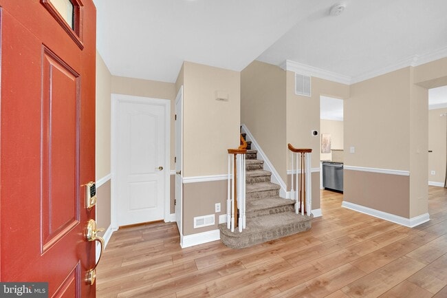 Building Photo - 25 Miller Cir