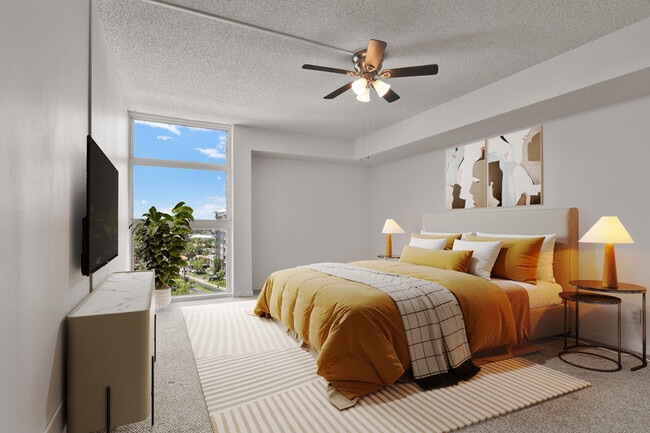 Building Photo - 1360 S Ocean Blvd