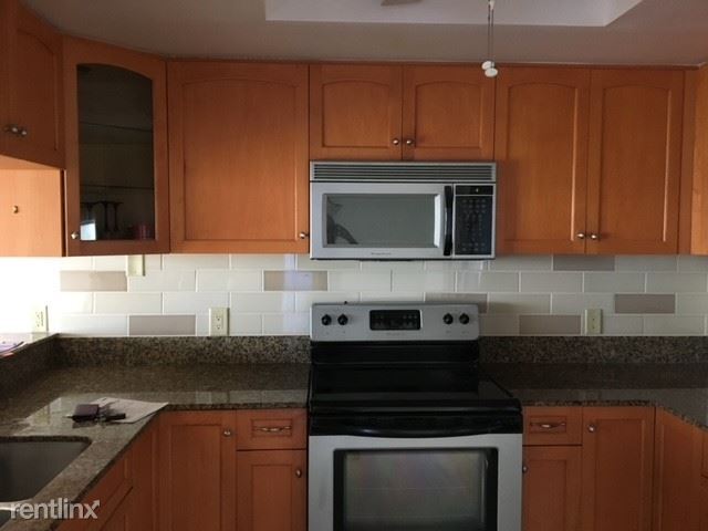 Building Photo - 2 br, 2 bath Condo - 4403 7th St E 1 Unit 1