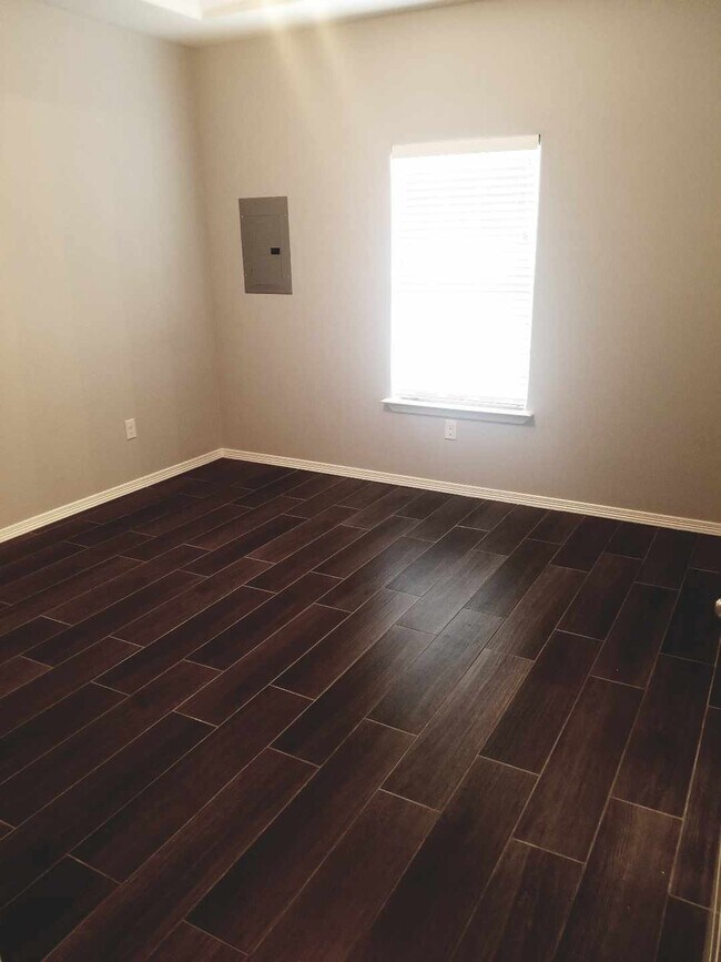 Foto del edificio - 1801 Jackson St