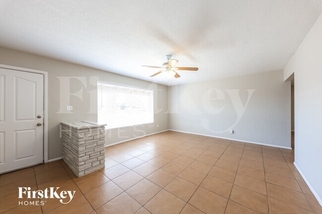 Foto del edificio - 5702 N 19th Dr