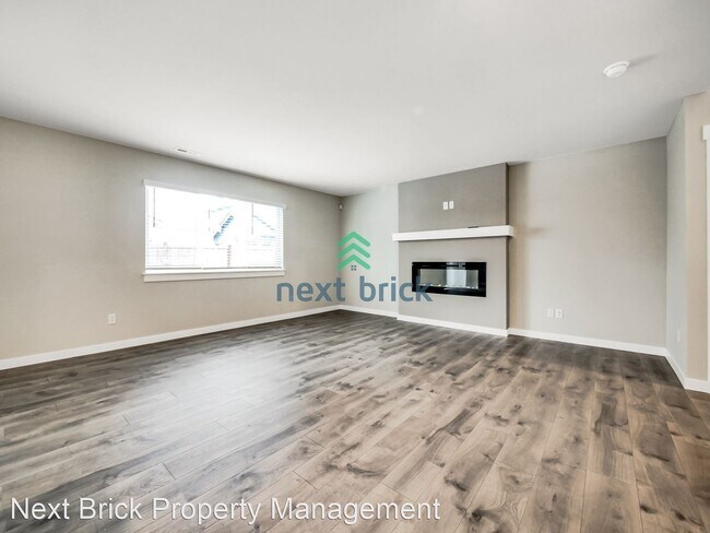 Building Photo - 4 br, 2.5 bath House - 207 169th Pl SW