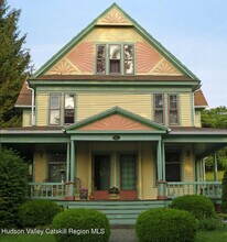 Building Photo - 35 Prospect St