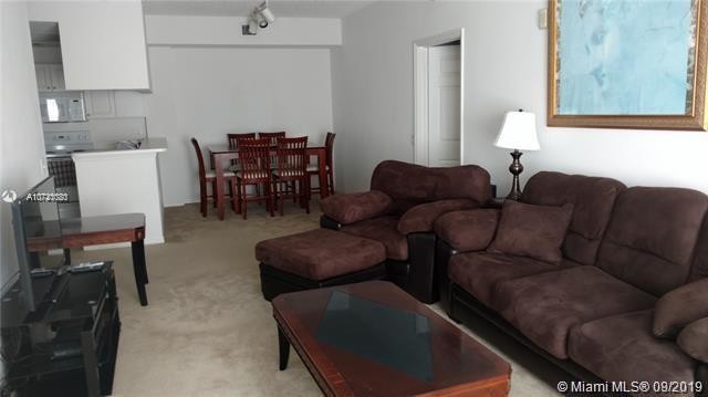 Building Photo - 2804 Sarento Pl