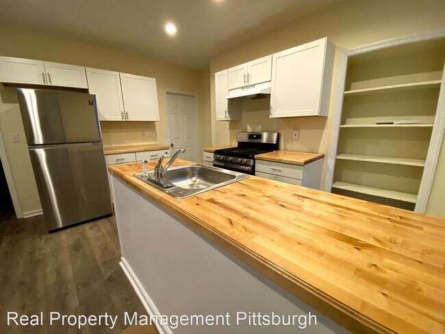 Building Photo - 3 br, 1 bath House - 159 Grant Ave
