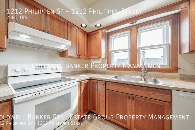 Foto del edificio - 1212 Philippen St