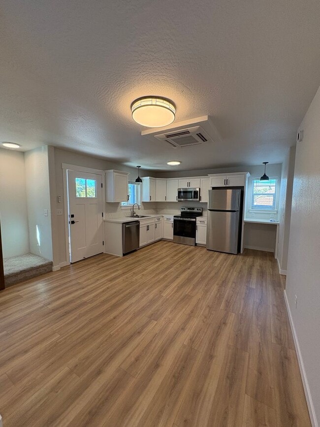 Building Photo - New Construction 3-bedroom, 2-bathroom tow...