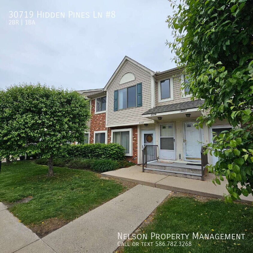 Foto principal - 30719 Hidden Pines Ln