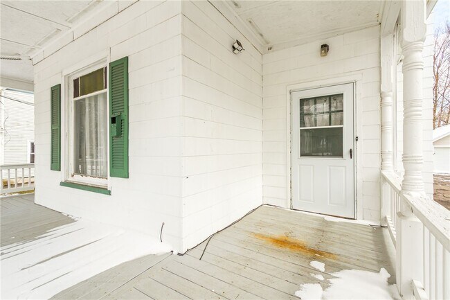 Foto del edificio - 98 South Ave