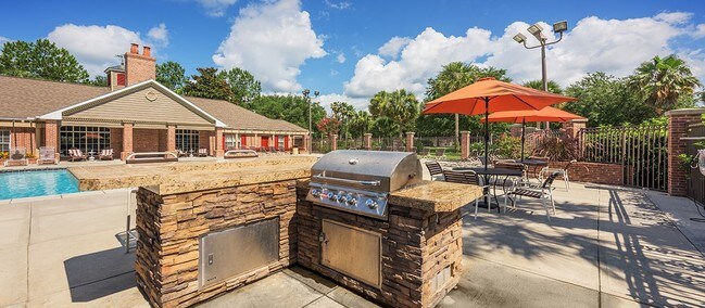 The Paddock Club Gainesville Apartments Gainesville, FL