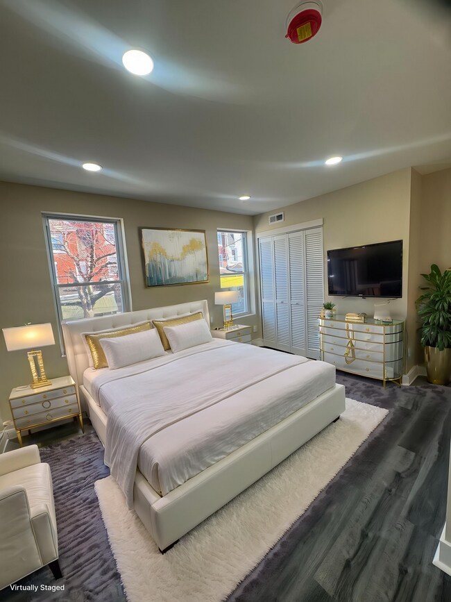 Building Photo - 459 E High St