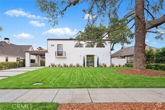 Building Photo - 2174 Melville Dr