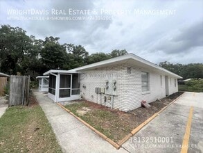 Building Photo - 3147 Bloomingdale Villas Ct