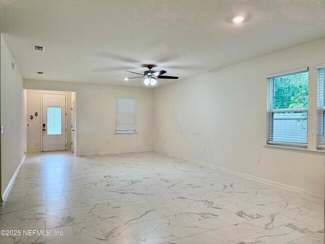 Foto del edificio - 9605 Price Park Dr