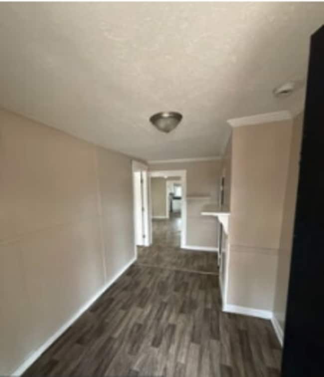 Building Photo - 218 Irving Ave