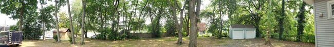 Foto del edificio - 107 Mansion Ave