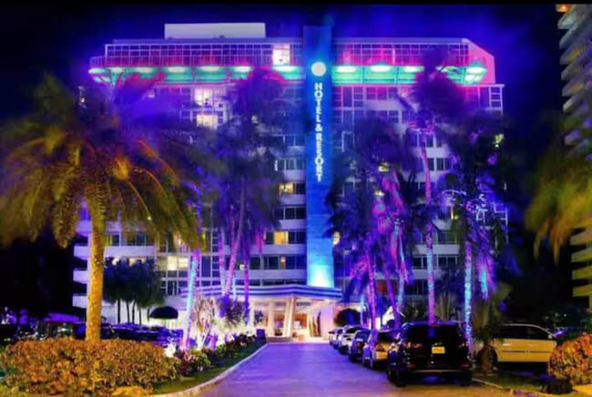 Building Photo - 4040 Galt Ocean Dr