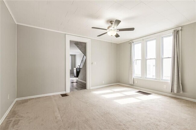 Foto del edificio - 98 South Ave