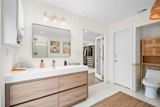 Foto del edificio - 2421 SW 29th Way