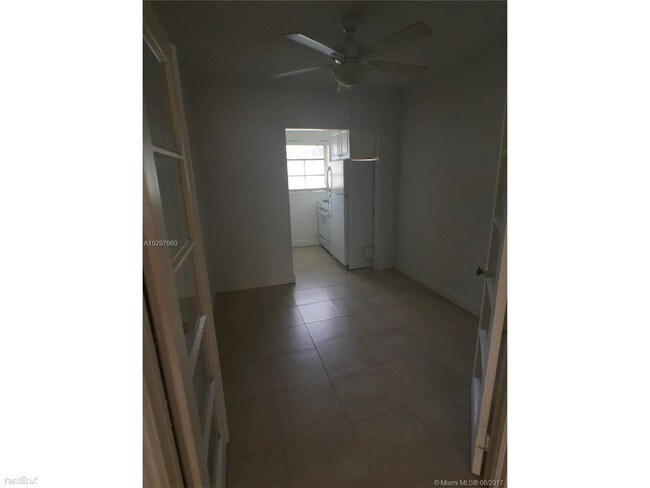 Foto del edificio - 1525 Jefferson Ave
