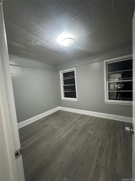 Foto del edificio - 104-12 38th Ave