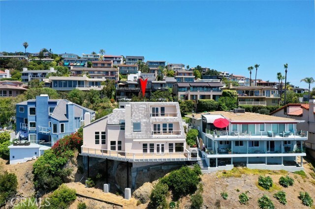 Foto del edificio - 747 Davis Way
