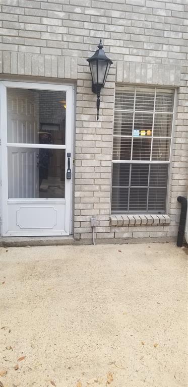 Foto del edificio - 17539 Red Oak Dr