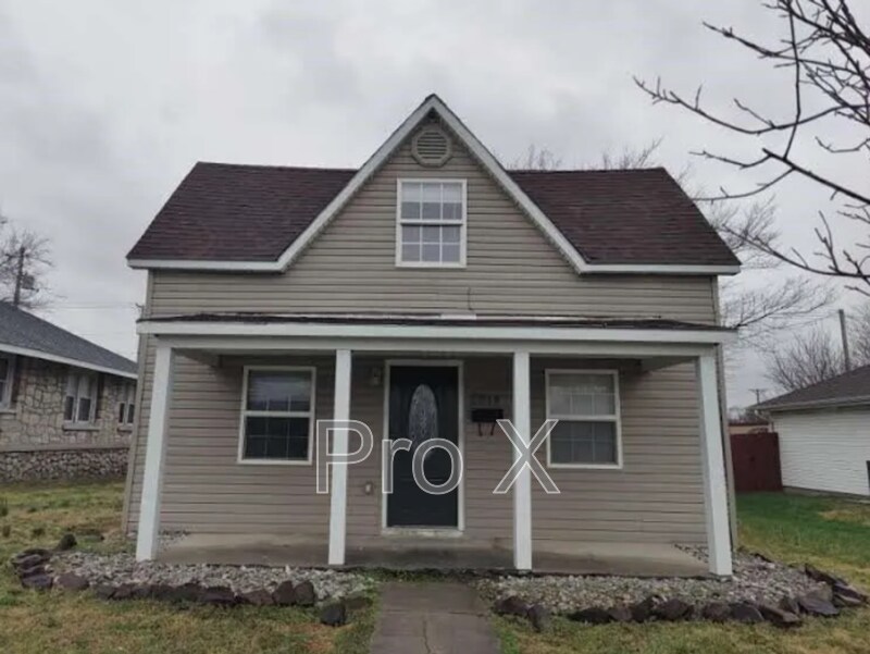 Primary Photo - 2214 S Harlem Ave