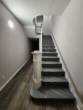 Building Photo - 121 W Pleasant St