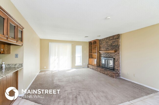 Building Photo - 301 Springfield Dr