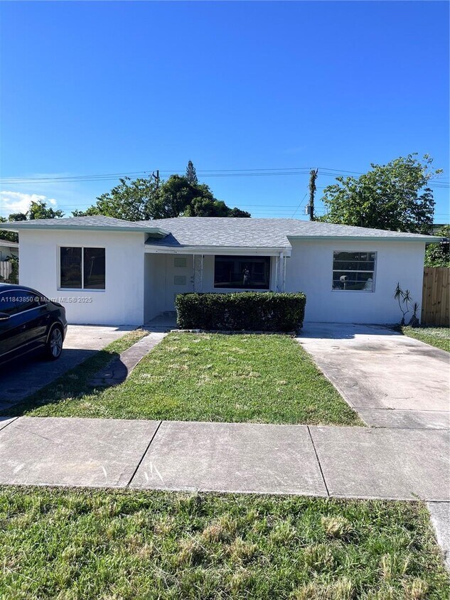 Foto principal - 4011 SW 27th St