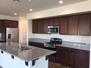 Building Photo - 302 Rancho Mirage Rd