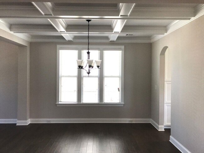 Building Photo - 3065 Southwick Dr