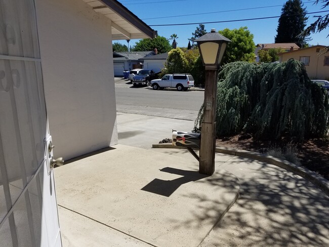 Foto del edificio - 3 Bedroom/ 2 Bath House in Rohnert Park